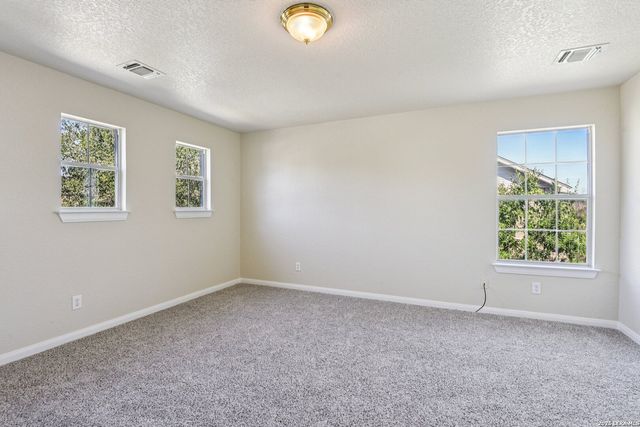 530 Mesa Loop, San Antonio, TX 78258