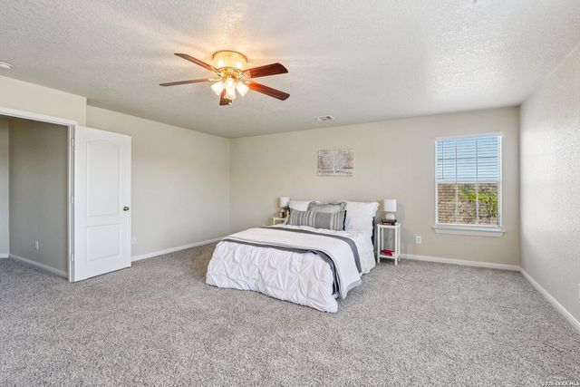 530 Mesa Loop, San Antonio, TX 78258