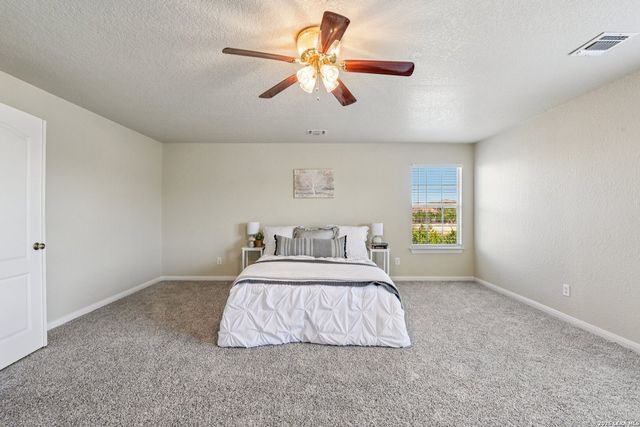 530 Mesa Loop, San Antonio, TX 78258