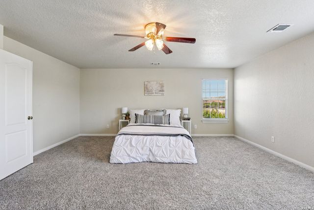 530 Mesa Loop, San Antonio, TX 78258