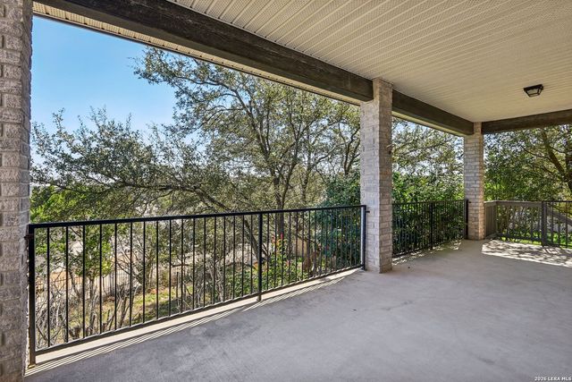 530 Mesa Loop, San Antonio, TX 78258