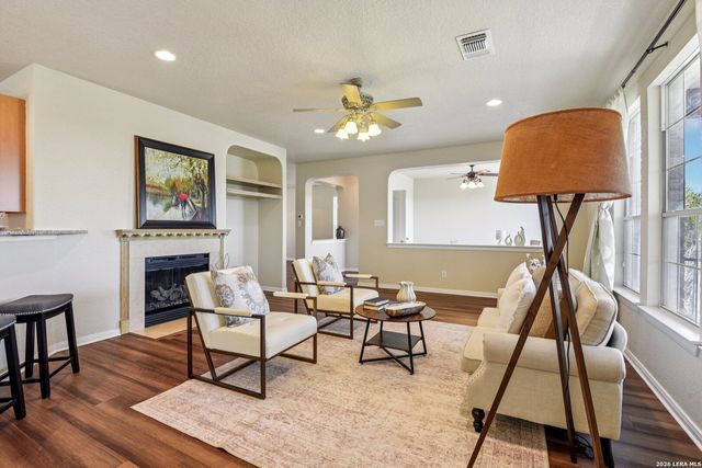 530 Mesa Loop, San Antonio, TX 78258