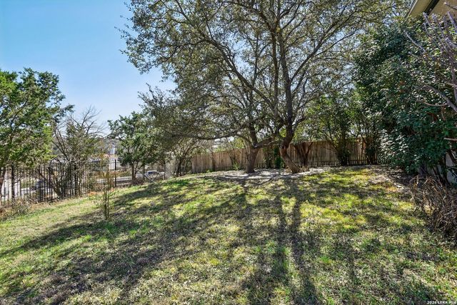 530 Mesa Loop, San Antonio, TX 78258