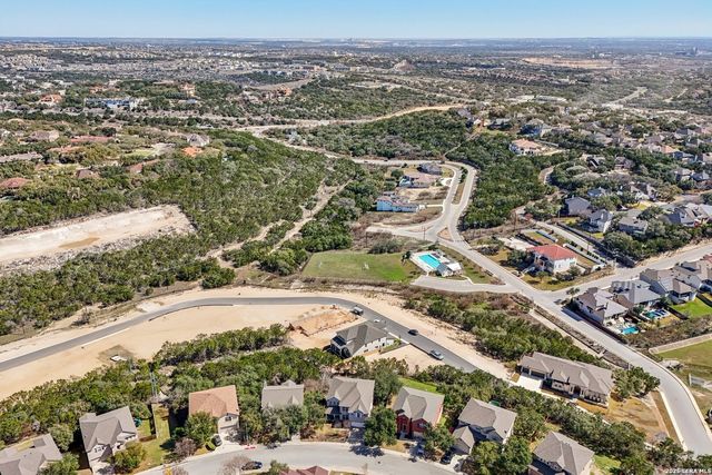 530 Mesa Loop, San Antonio, TX 78258