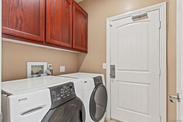 17080 Covey St, North Palm Springs, CA 92258