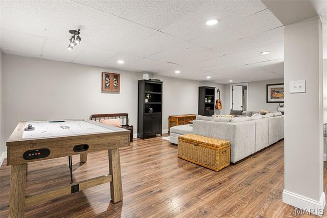6339 Treehouse Trail, St Louis, MO 63129
