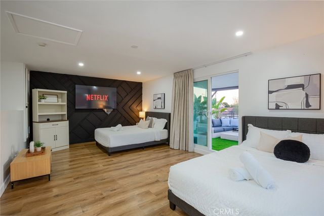 16782 Heritage, Huntington Beach, CA 92647