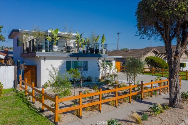 16782 Heritage, Huntington Beach, CA 92647