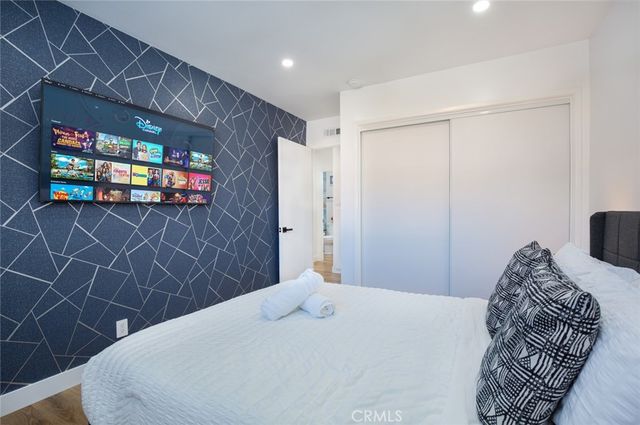 16782 Heritage, Huntington Beach, CA 92647