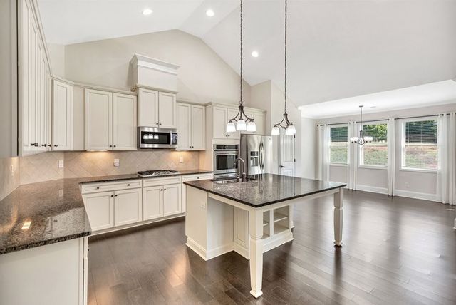 2 Vineyard Way, Anderson, SC 29622