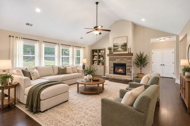 2 Vineyard Way, Anderson, SC 29622