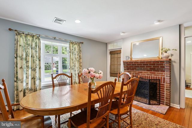 313 HALE ST, Pennington, NJ 08534