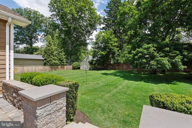 313 HALE ST, Pennington, NJ 08534