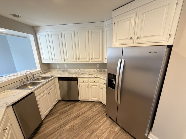 106 Hampton Pl, Nashville, TN 37215