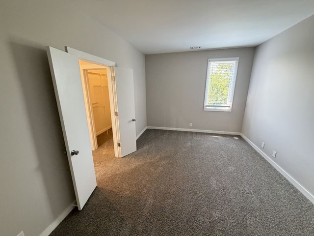 106 Hampton Pl, Nashville, TN 37215