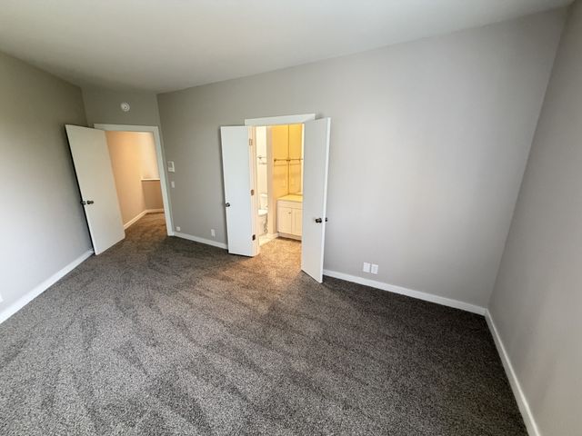 106 Hampton Pl, Nashville, TN 37215
