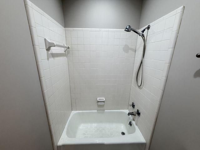 106 Hampton Pl, Nashville, TN 37215