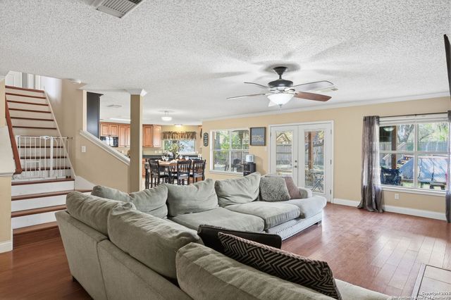 3217 Rosewell, Schertz, TX 78154