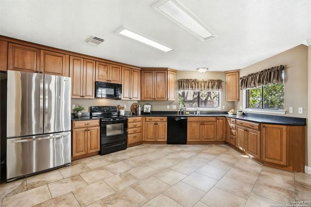 3217 Rosewell, Schertz, TX 78154