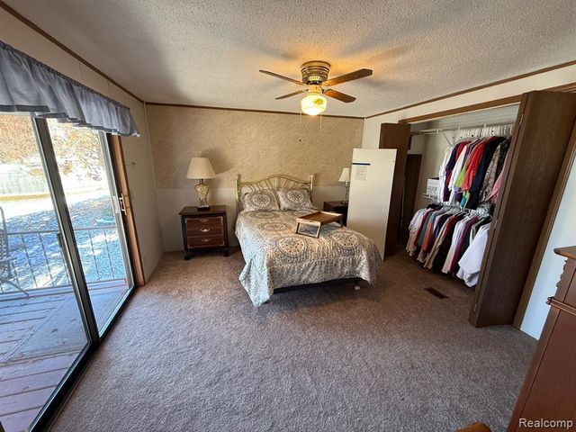 3072 E Bay Drive, Fenton, MI 48430