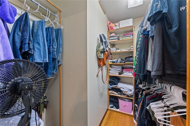 4785 Logan Arms Drive, Youngstown, OH 44505