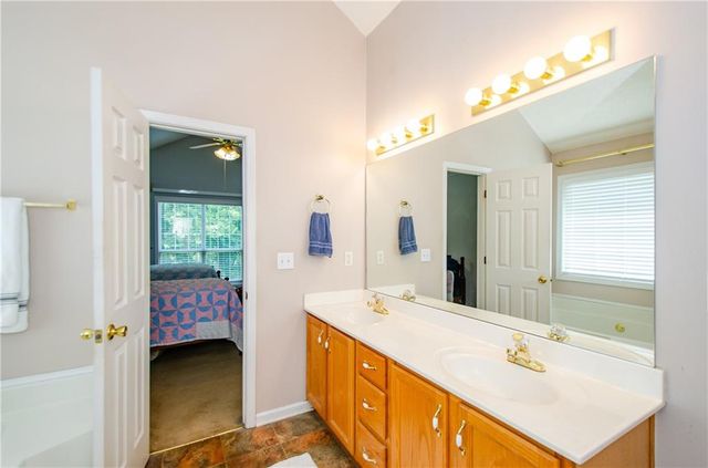 2387 Ashbury Court, Buford, GA 30519