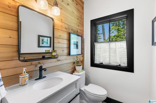 1133 OLD SECTION ROAD, Hoover, AL 35244