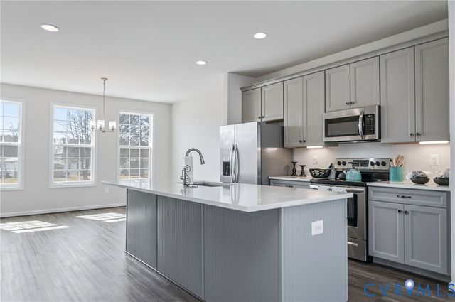 3711 Allington Ct, Fredericksburg, VA 22408