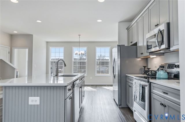 3711 Allington Ct, Fredericksburg, VA 22408