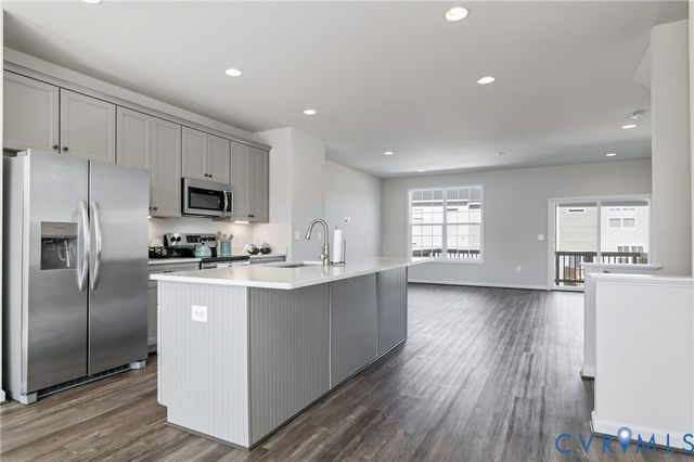 3711 Allington Ct, Fredericksburg, VA 22408