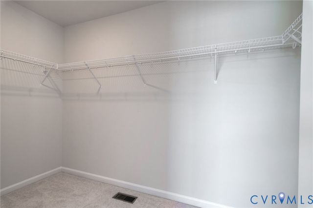 3711 Allington Ct, Fredericksburg, VA 22408