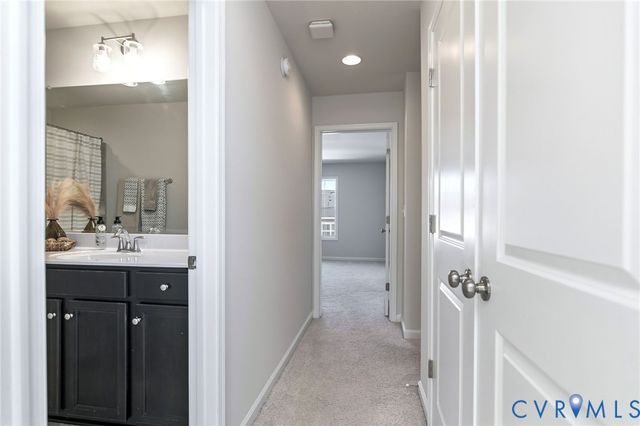 3711 Allington Ct, Fredericksburg, VA 22408