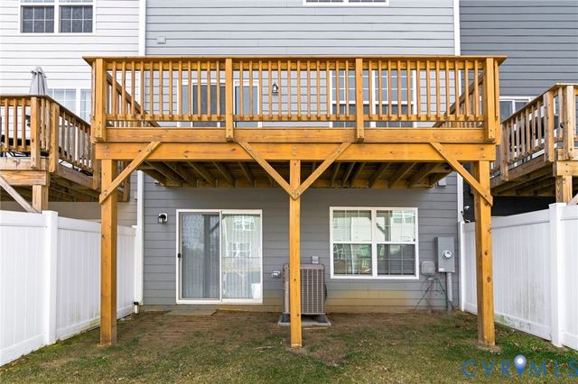 3711 Allington Ct, Fredericksburg, VA 22408