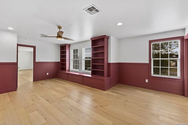 807 WADE RD, New Braunfels, TX 78132