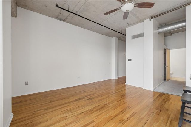 6 S Laflin Street 714, Chicago, IL 60607