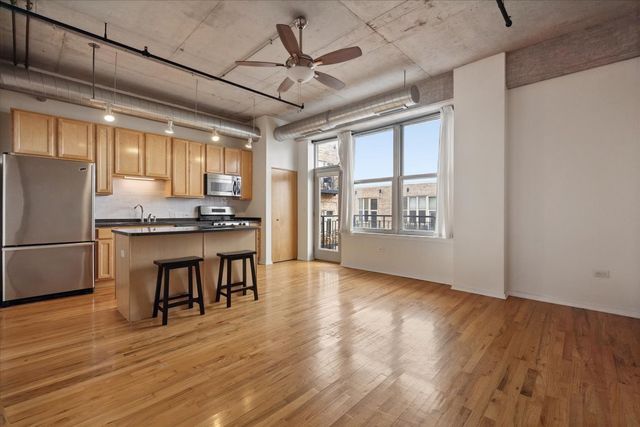 6 S Laflin Street 714, Chicago, IL 60607