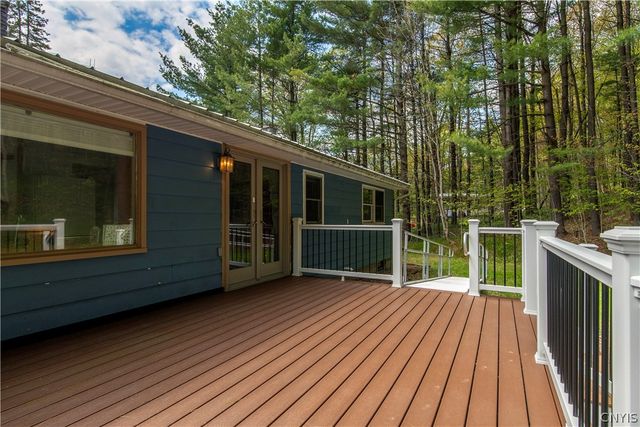 10373 Ridgecrest Road, Marcy, NY 13502