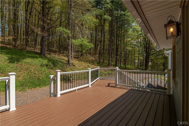 10373 Ridgecrest Road, Marcy, NY 13502
