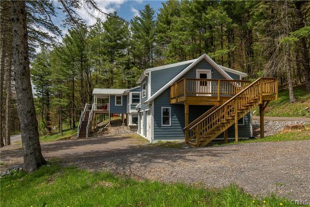 10373 Ridgecrest Road, Marcy, NY 13502