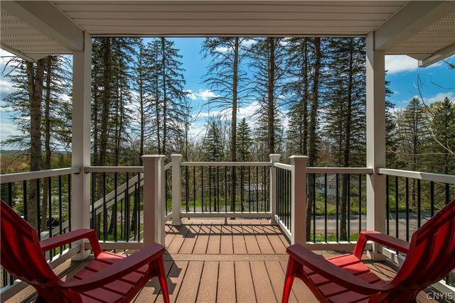 10373 Ridgecrest Road, Marcy, NY 13502