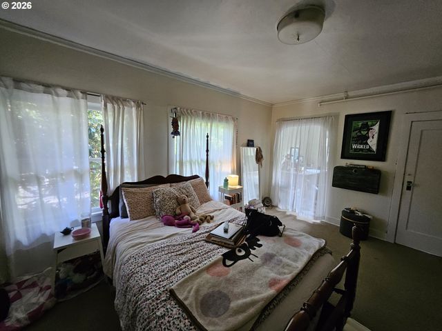 2626 Ne 16TH Ave, Portland, OR 97212