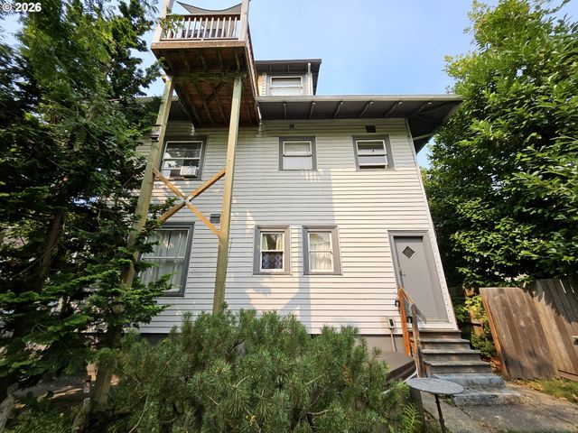 2626 Ne 16TH Ave, Portland, OR 97212