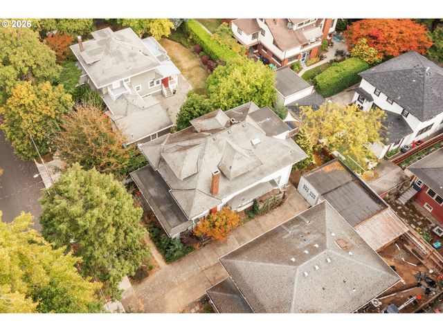 2626 Ne 16TH Ave, Portland, OR 97212