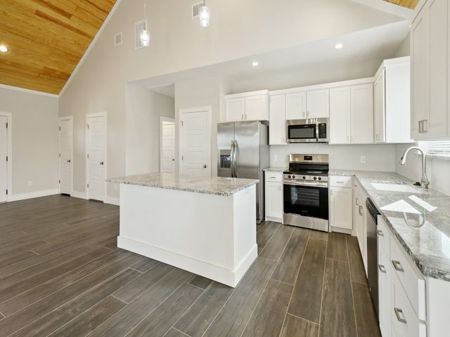 804 McDonald Road, Bellevue, TX 76228