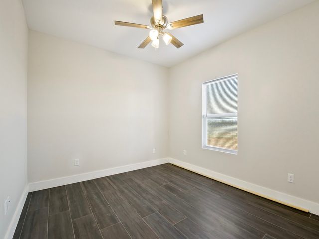 804 McDonald Road, Bellevue, TX 76228