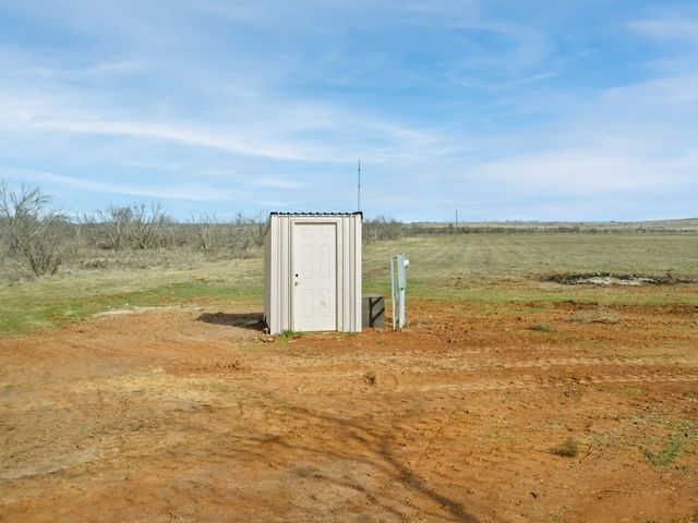 804 McDonald Road, Bellevue, TX 76228