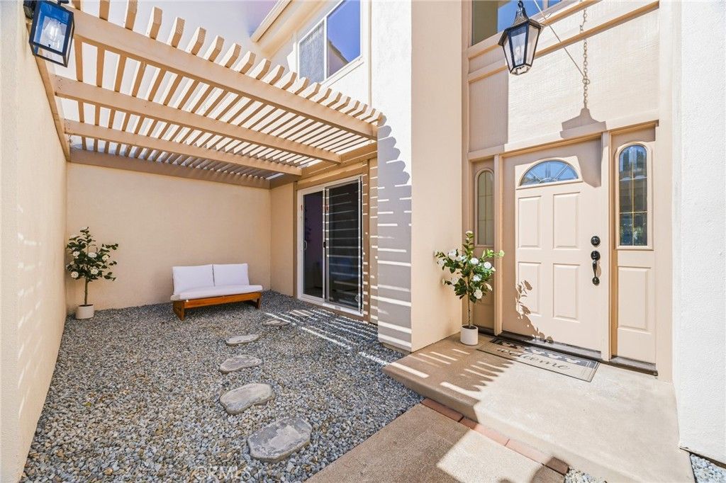 4 Mandrake Way, Irvine, CA 92612 — photo 5