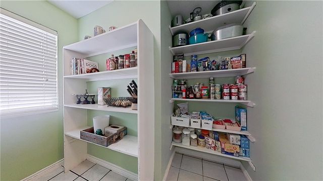 13714 Captain Kidd Dr, Corpus Christi, TX 78418