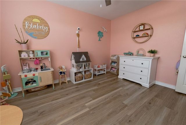 13714 Captain Kidd Dr, Corpus Christi, TX 78418