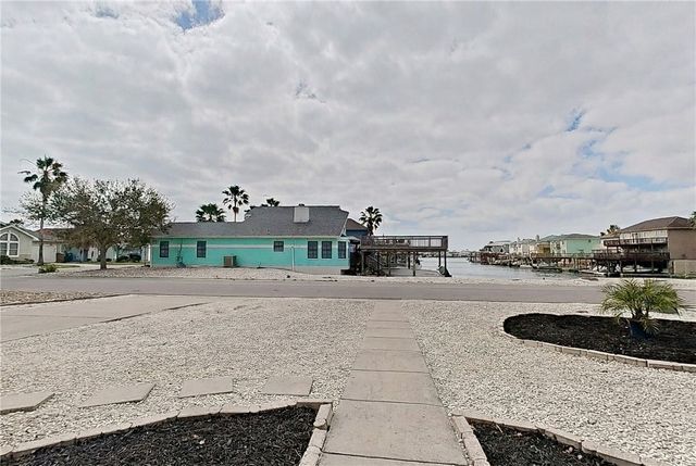 13714 Captain Kidd Dr, Corpus Christi, TX 78418